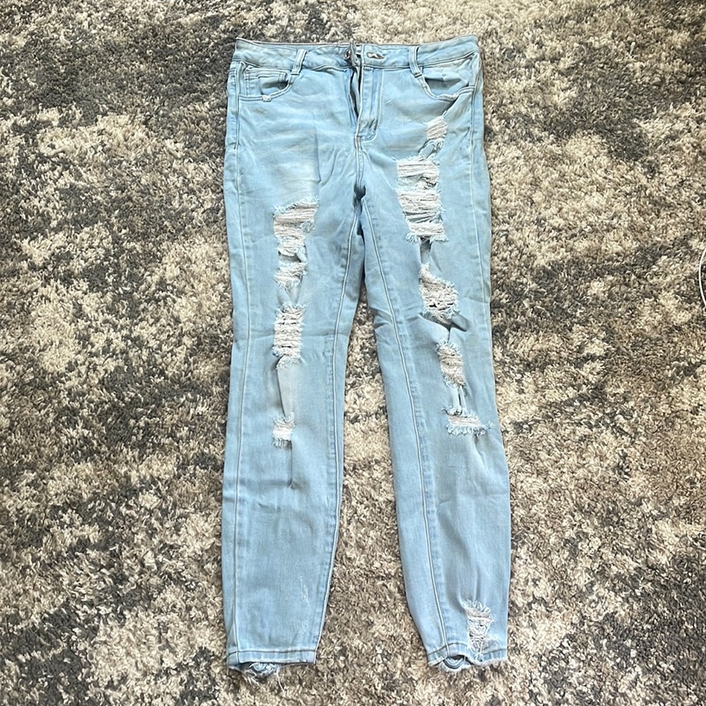 Rue 21 light blue denim ripped skinny jeans